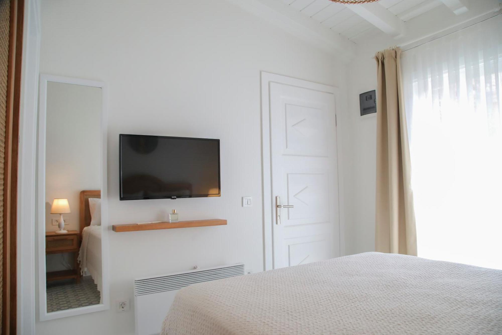 Alacati Balbadem Hotel (Adults Only) מראה חיצוני תמונה