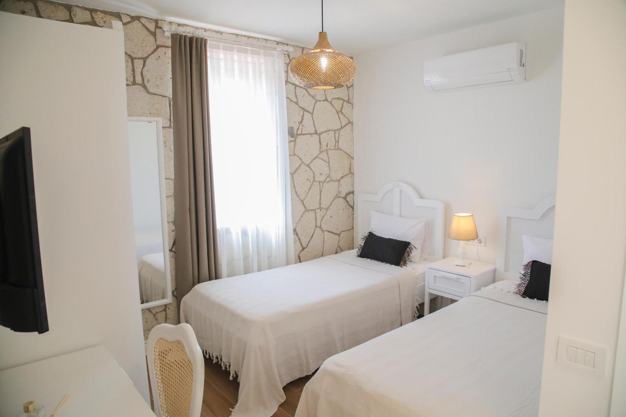 Alacati Balbadem Hotel (Adults Only) מראה חיצוני תמונה