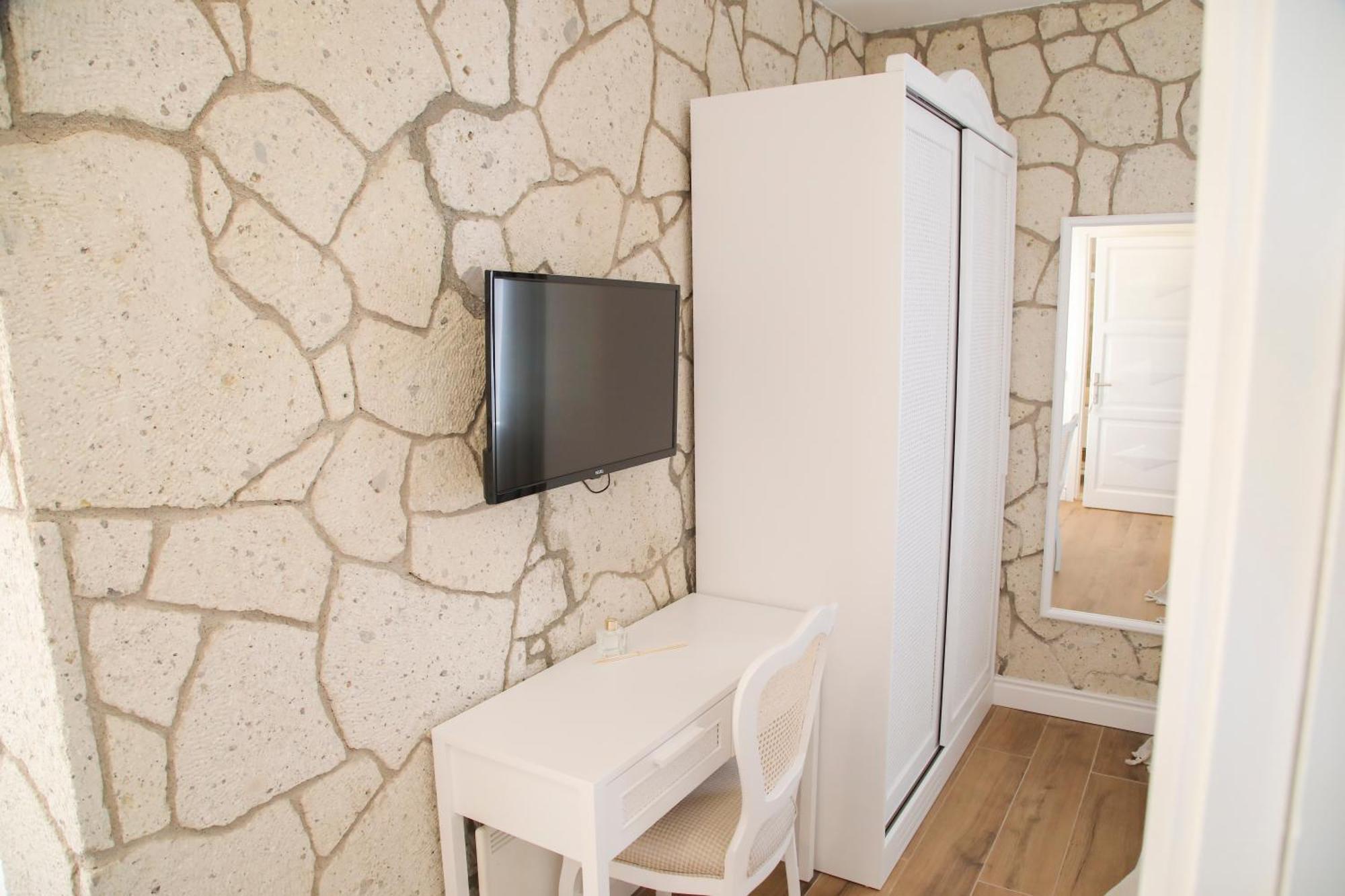 Alacati Balbadem Hotel (Adults Only) מראה חיצוני תמונה