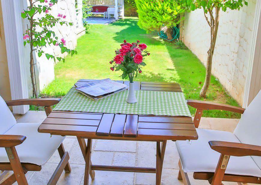 Alacati Balbadem Hotel (Adults Only) מראה חיצוני תמונה